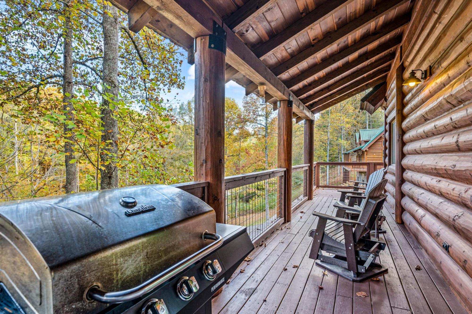 Relaxation Retreat - Pickleball Cabin - Wi-Fi, Fire Pit With Bar, Ev, Game Room, Hot Tub, Pool Access - Mins To Pf Севьервилл Экстерьер фото